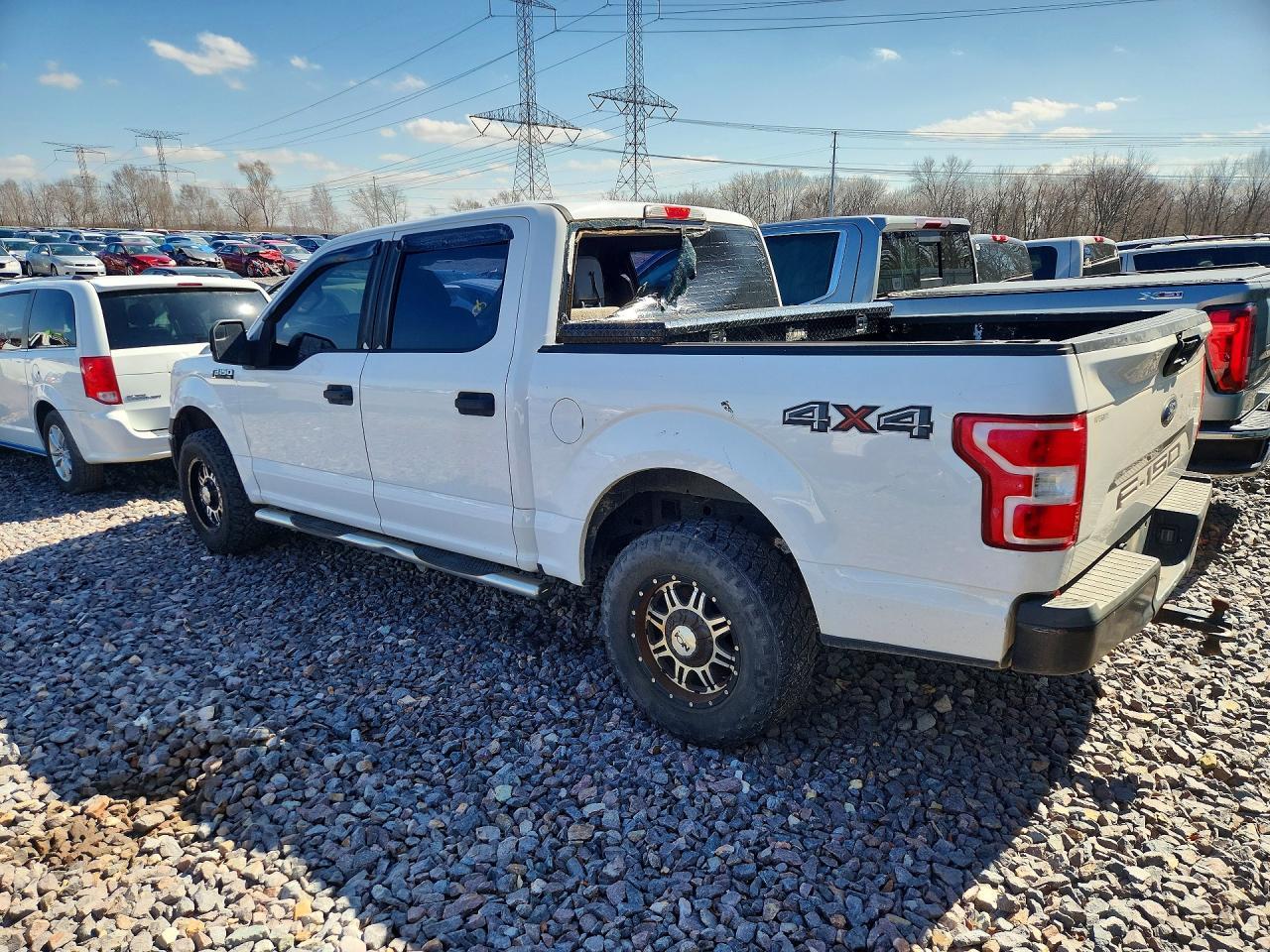 2018 Ford F150 Supercrew - Фото 2