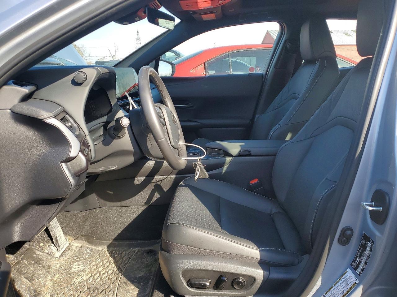 2025 Lexus Ux 300H Base - Image 7