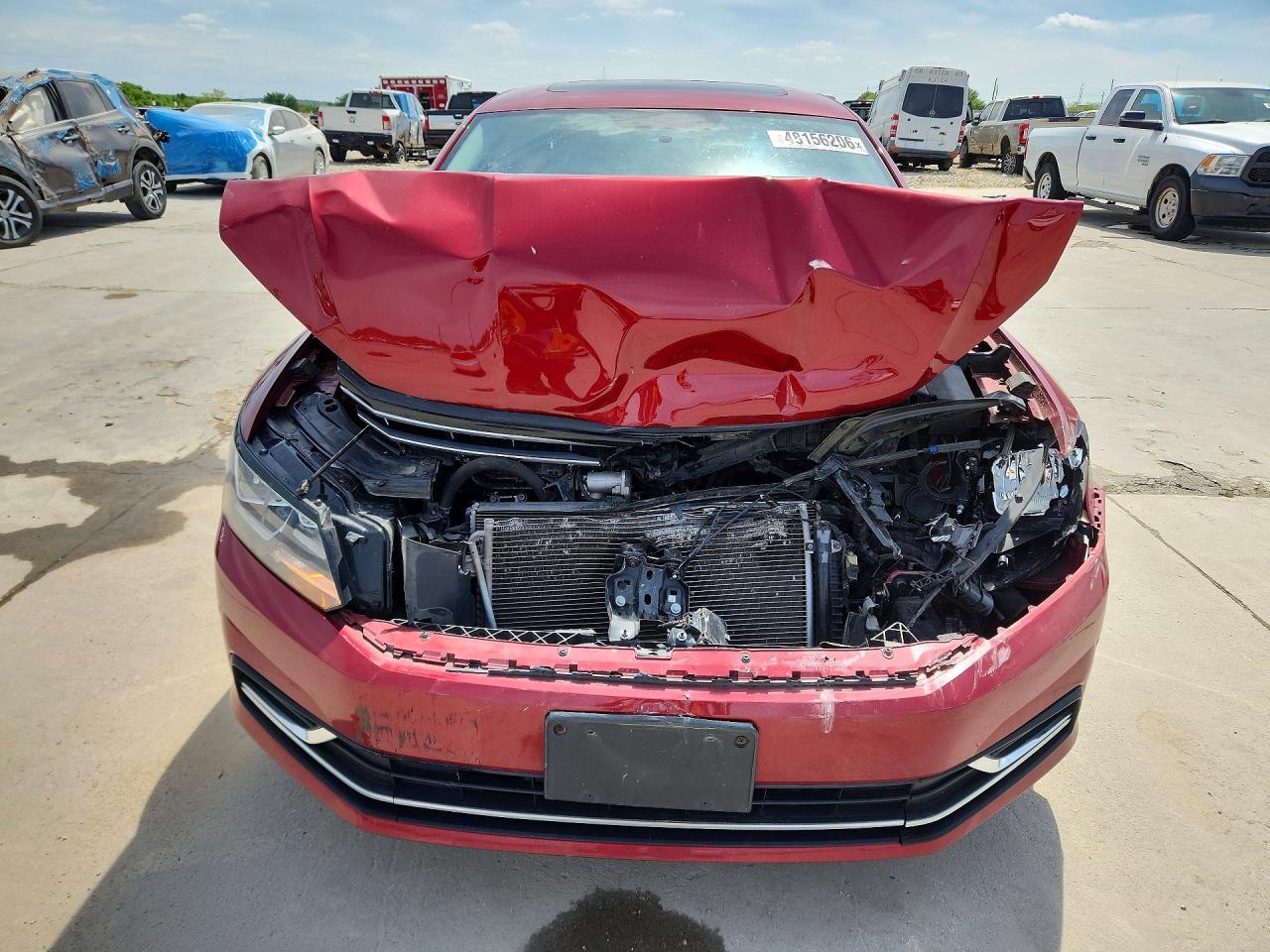 2017 Volkswagen Passat Se - Фото 5