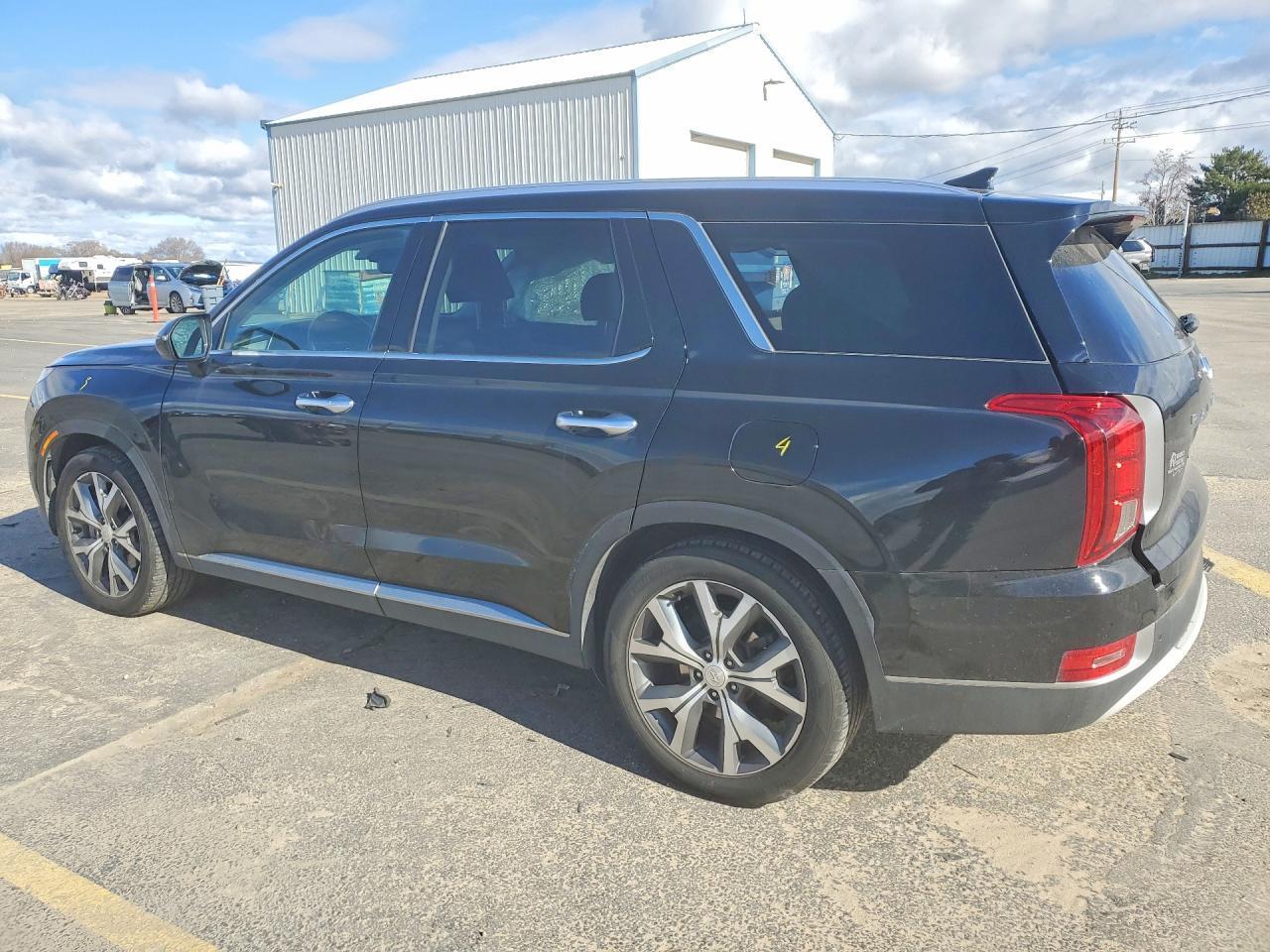 2021 Hyundai Palisade - Image 2