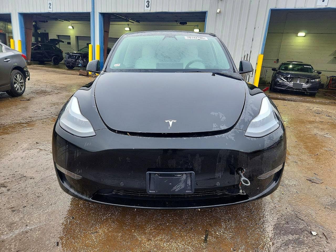 2021 Tesla Model Y - Фото 5