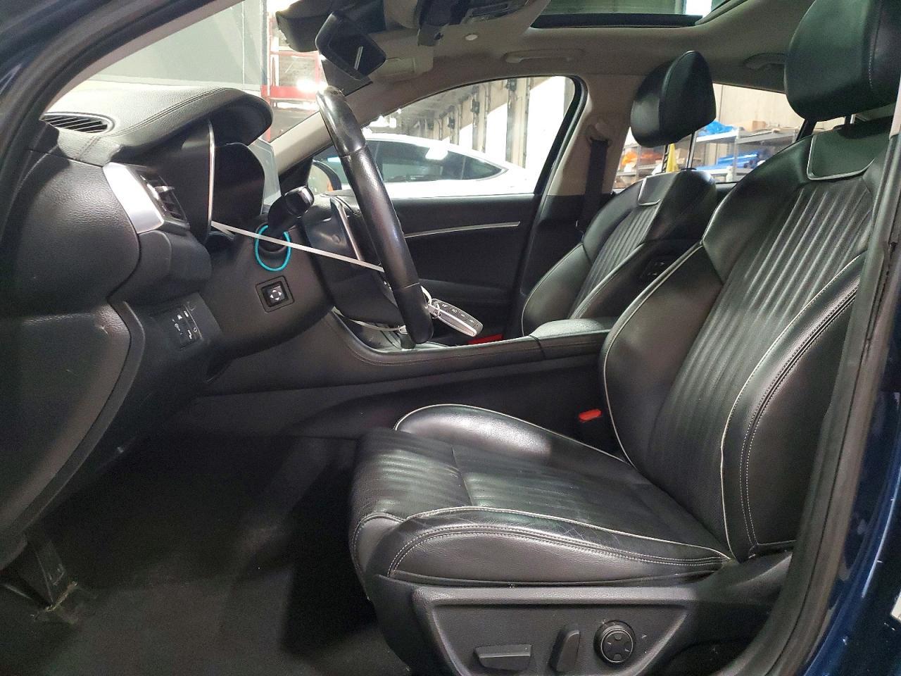 2019 Genesis G70 2.0T Advanced - Фото 7