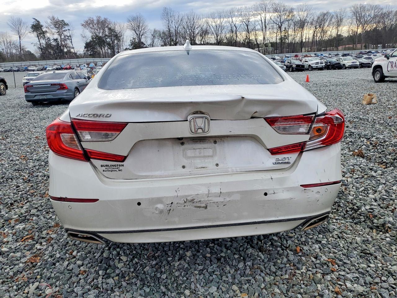 2019 Honda Accord Touring - Image 6