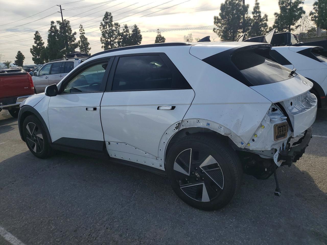 2025 Hyundai Ioniq 5 Sel - Фото 2
