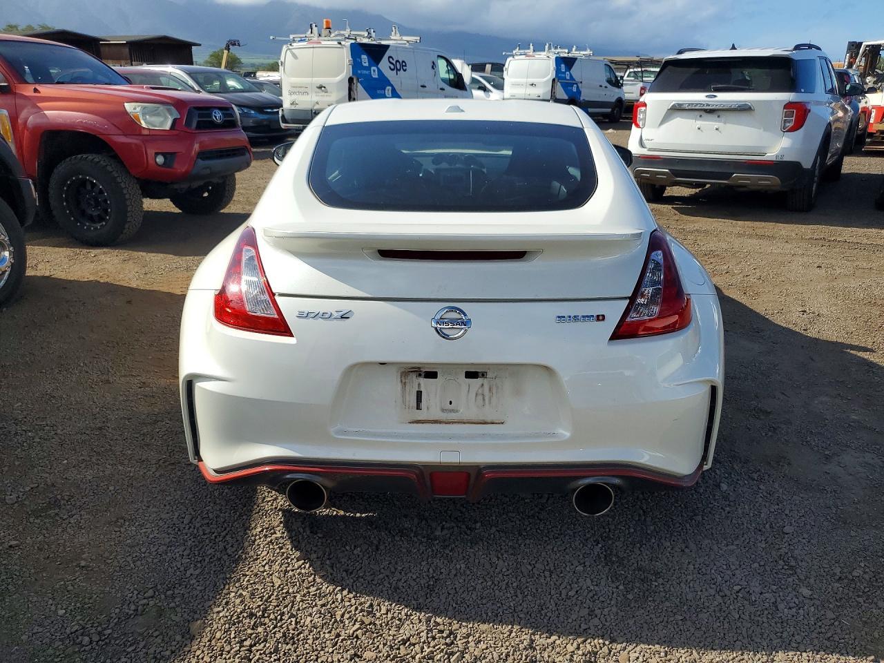 2020 Nissan 370Z Nismo - Фото 6
