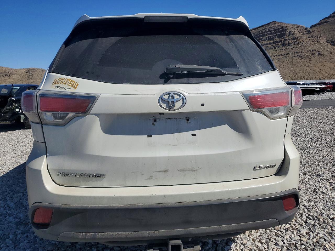2016 Toyota Highlander Le Plus - Фото 6