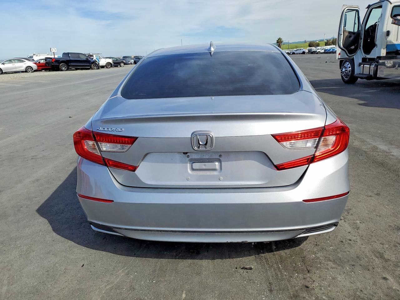 2019 Honda Accord Lx - Image 6