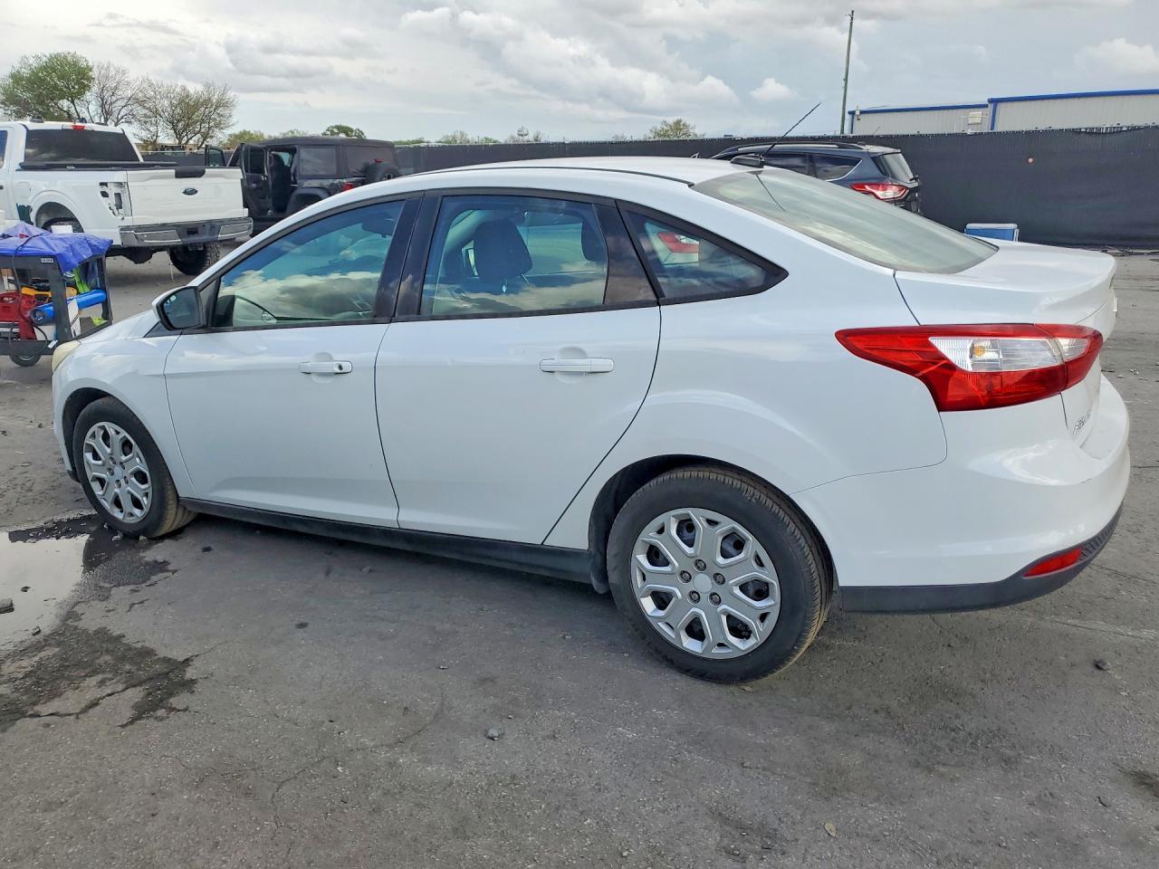 2012 Ford Focus Se - Фото 2