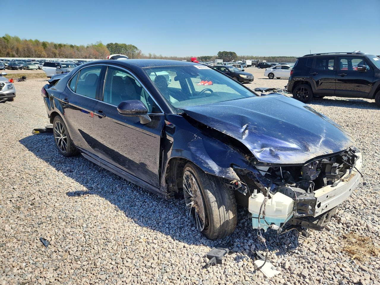 2021 Toyota Camry Se - Image 4