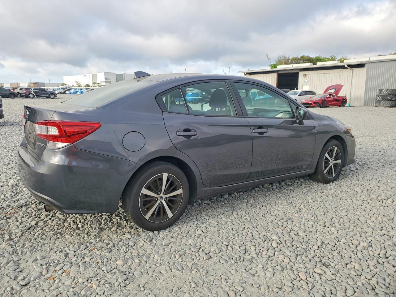2021 Subaru Impreza Premium - Image 3