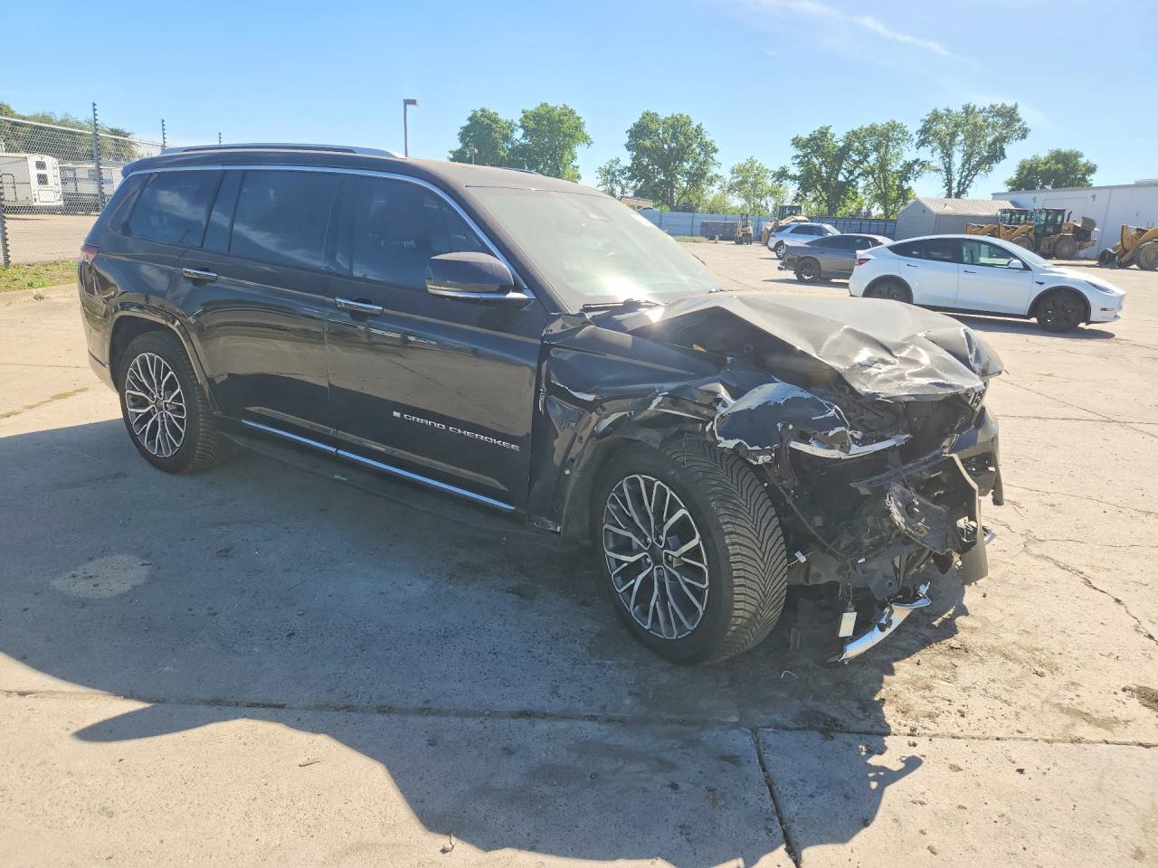 2021 Jeep Cherokee - Фото 4