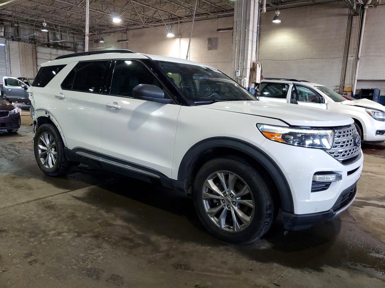 2020 Ford Explorer Xlt - Фото 4