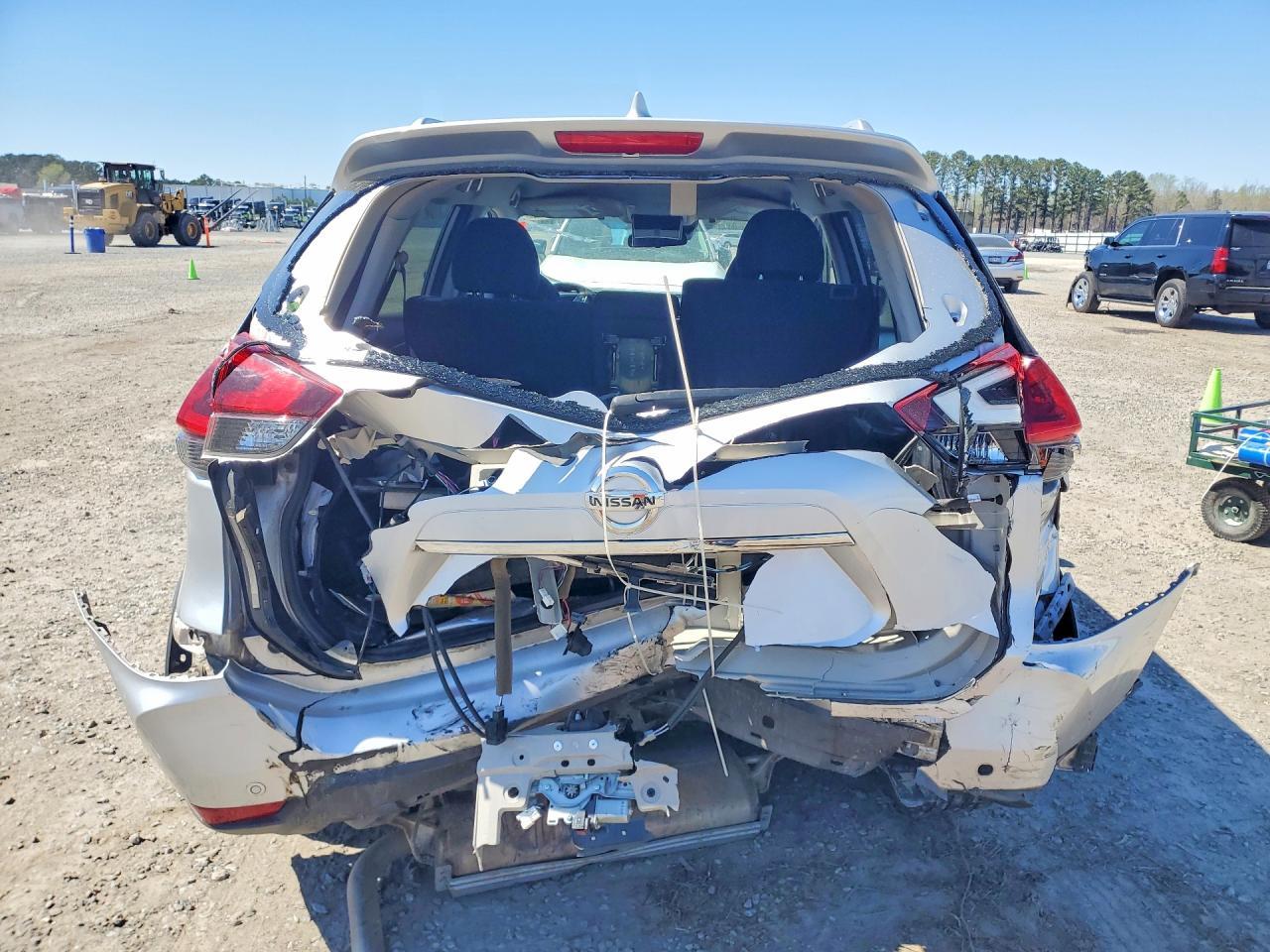2019 Nissan Rogue Sv - Фото 6