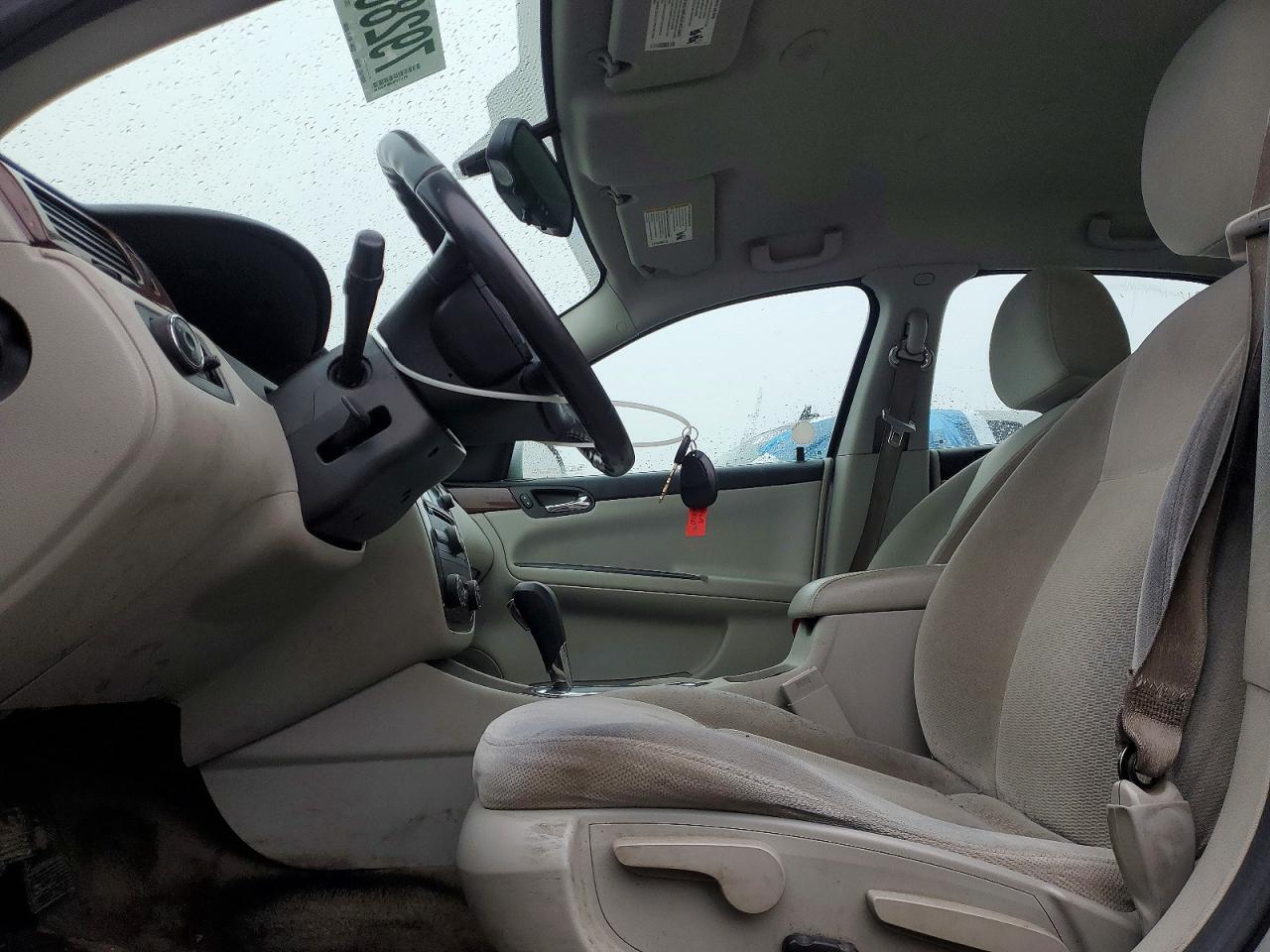 2010 Chevrolet Impala Lt - Image 7