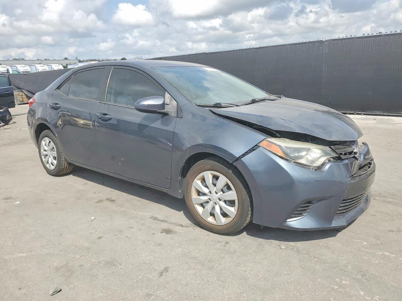 2016 Toyota Corolla Le - Фото 4