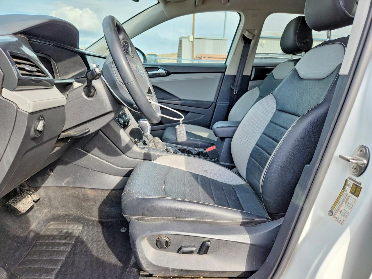 2022 Volkswagen Taos Sel - Фото 7