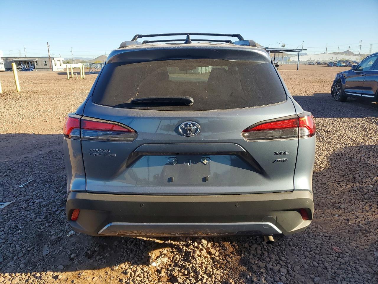 2025 Toyota Corolla Cross Xle - Фото 6