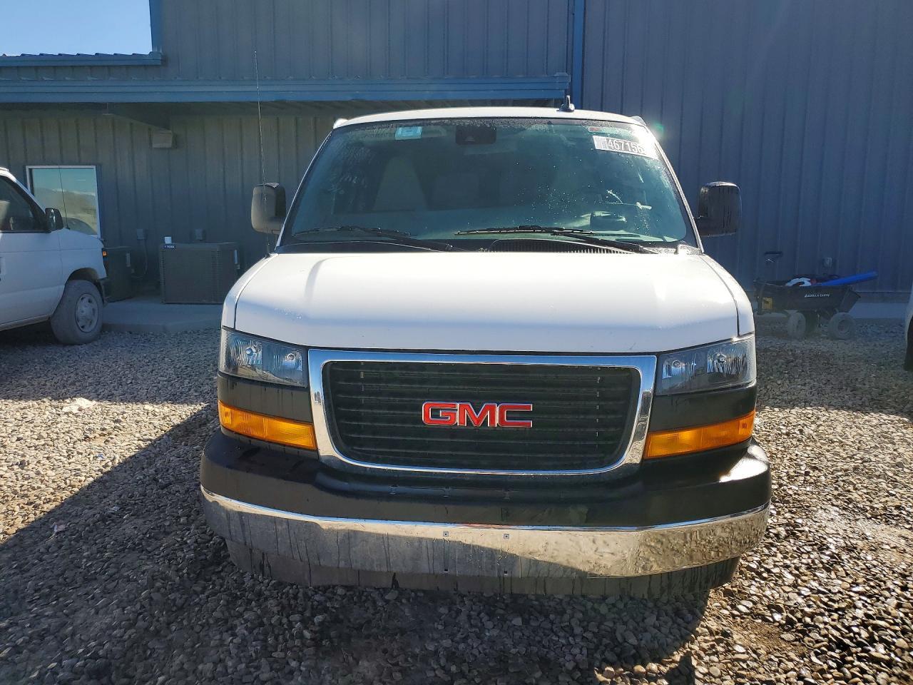 2025 GMC Savana G3500 Lt - Фото 5