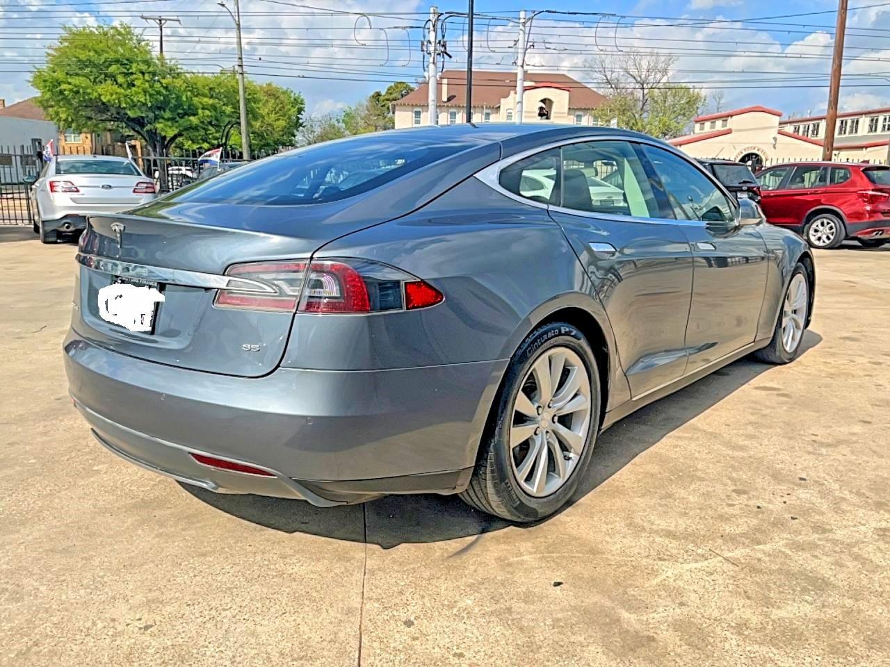 2013 Tesla Model S - Image 4