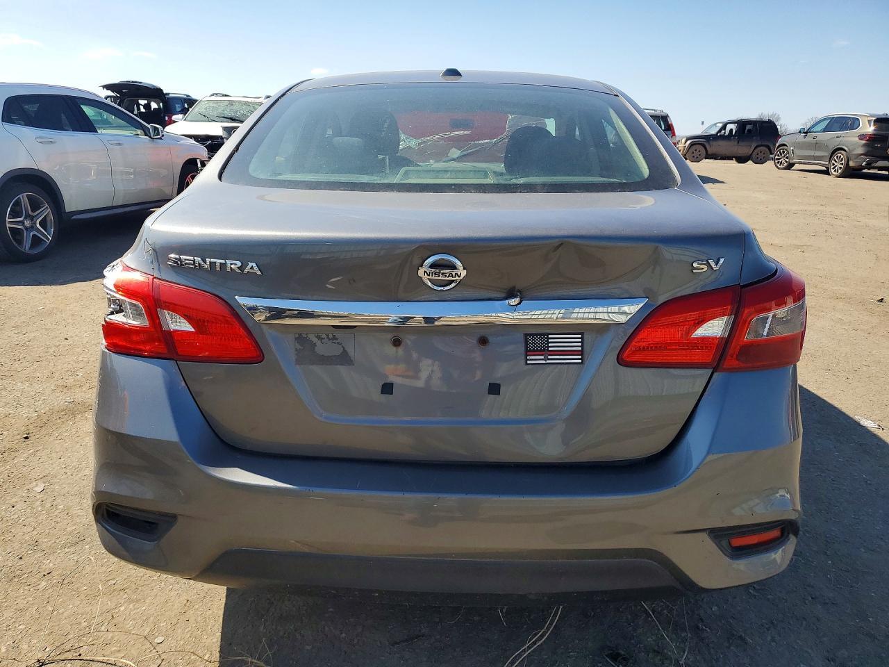 2019 Nissan Sentra S - Фото 6