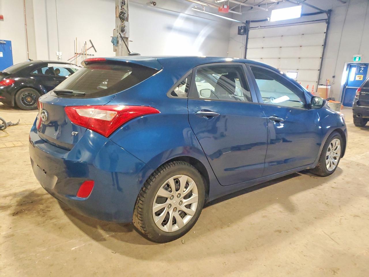 2014 Hyundai Elantra Gt - Image 3