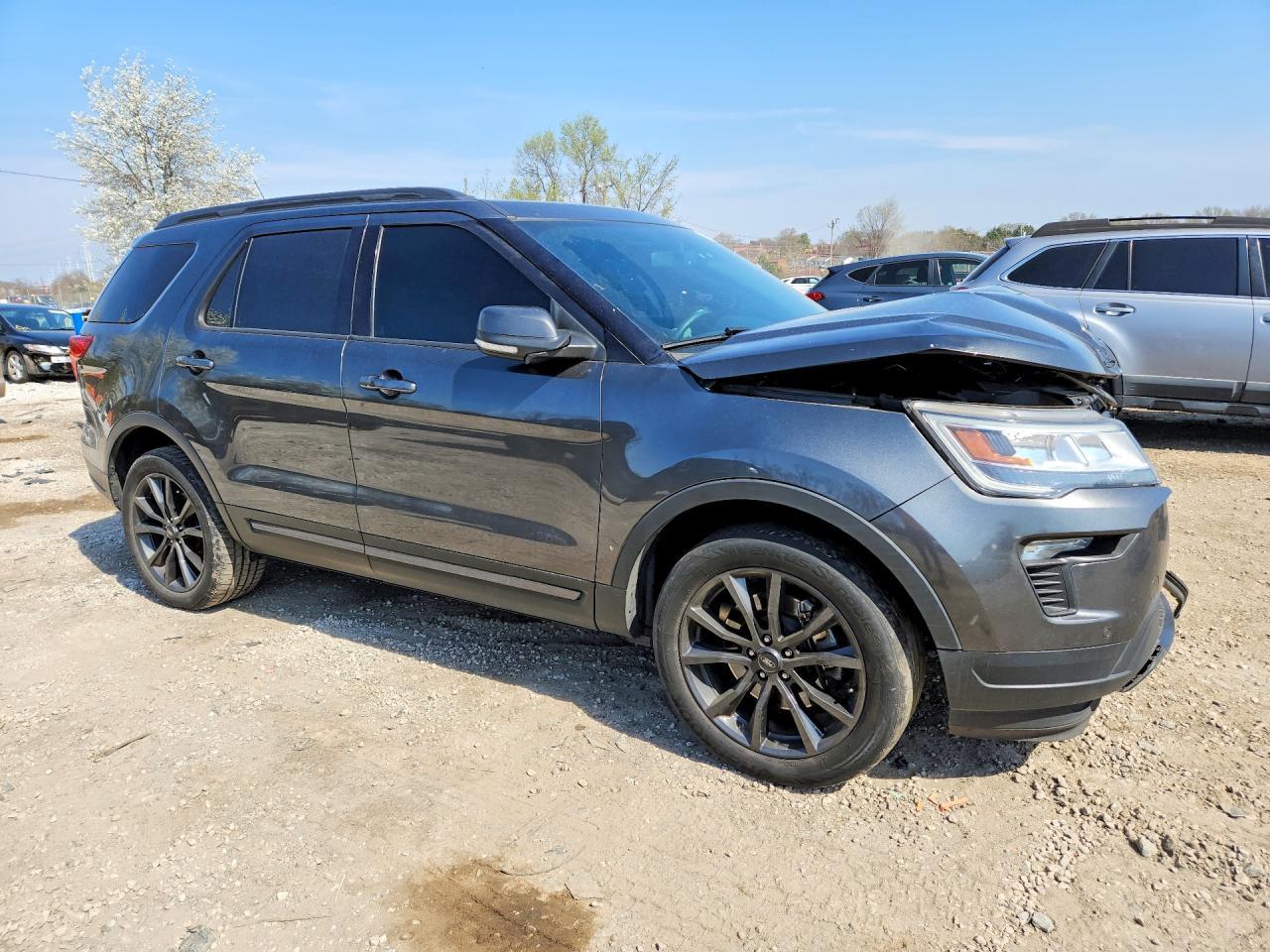 2018 Ford Explorer Xlt - Image 4