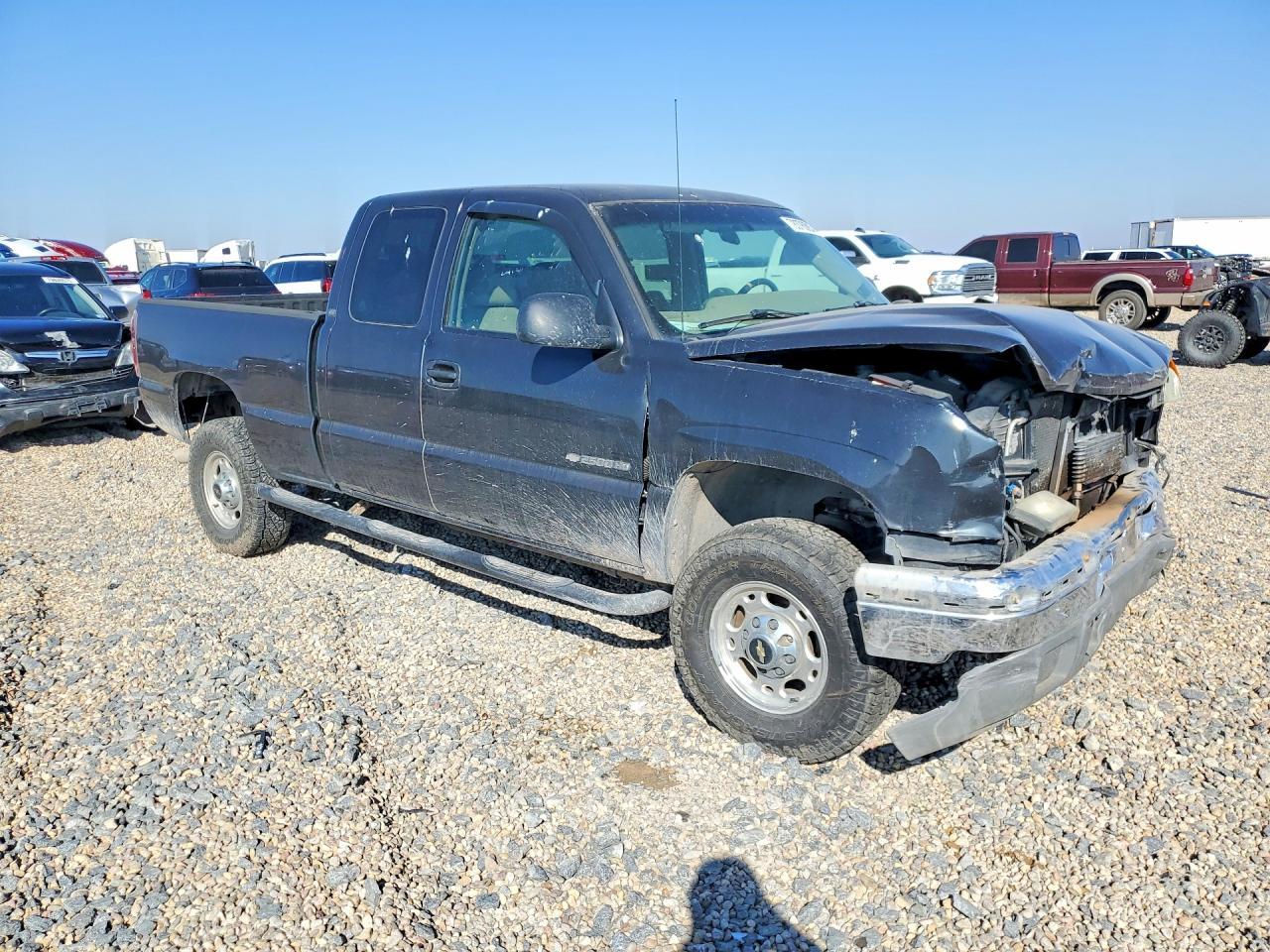 2003 Chevrolet Silverado C2500 Heavy Duty - Фото 4