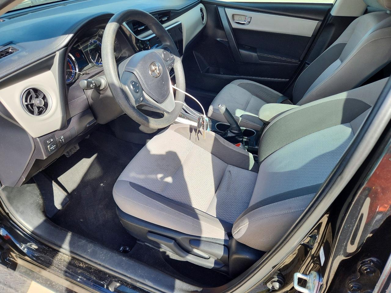 2019 Toyota Corolla Le - Фото 7