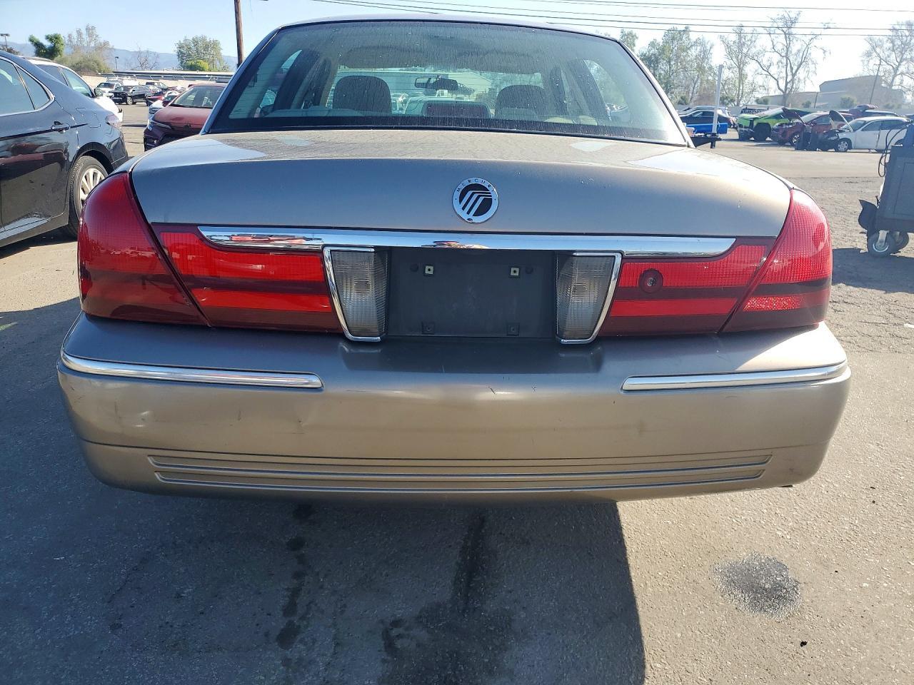 2004 Mercury Grand Marquis Gs - Фото 6