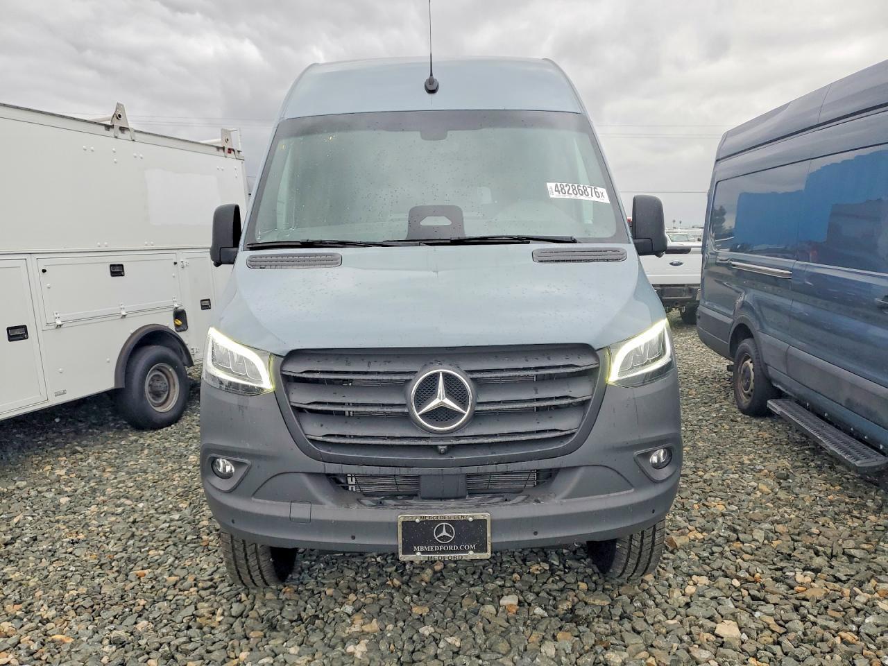 2025 Mercedes-Benz Sprinter 2500 - Image 5
