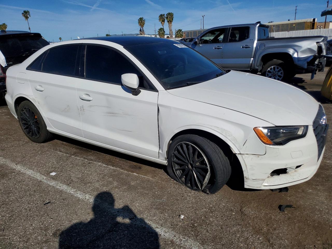 2016 Audi A3 Premium - Фото 4