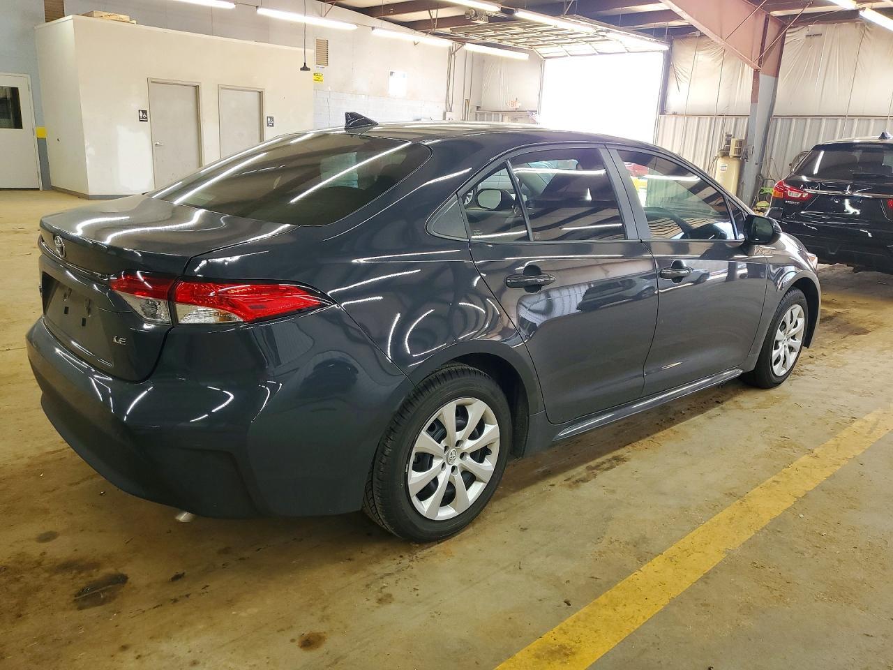 2024 Toyota Corolla Le - Image 3
