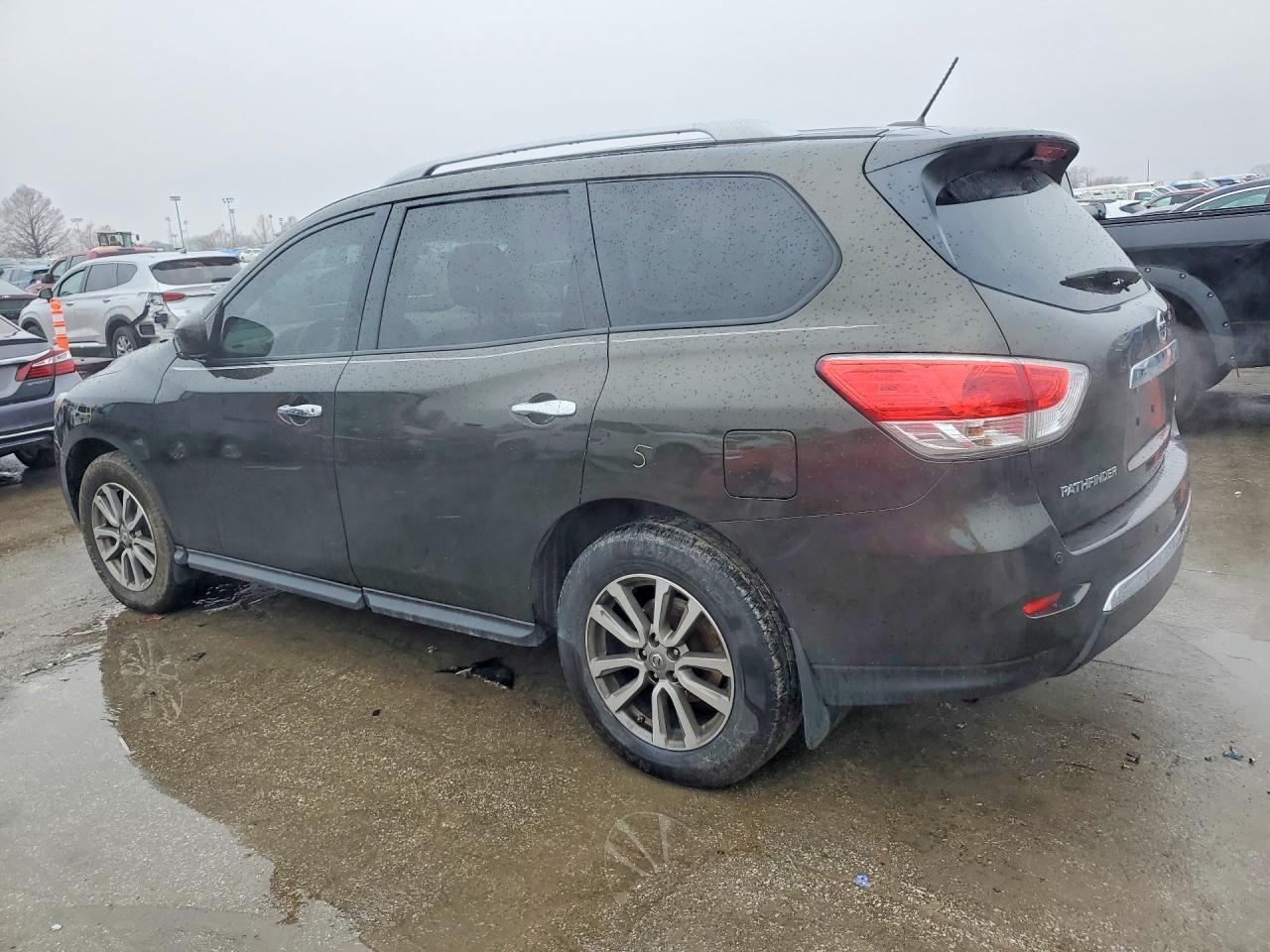 2015 Nissan Pathfinder Sv - Фото 2