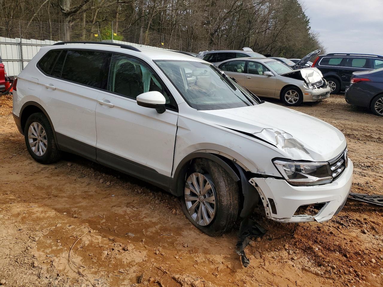 2020 Volkswagen Tiguan S - Image 4