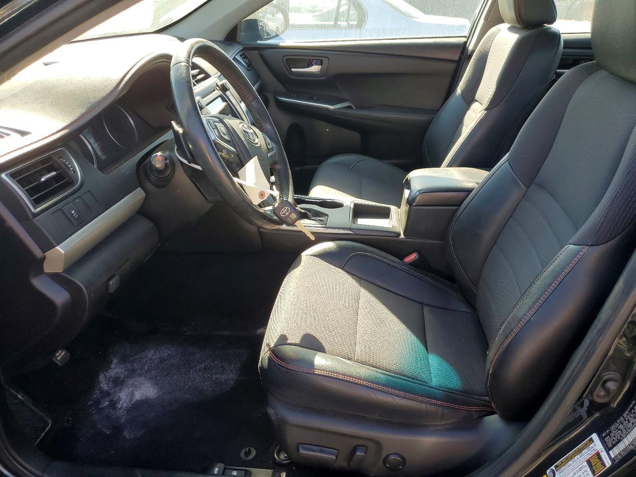 2017 Toyota Camry Se - Image 7