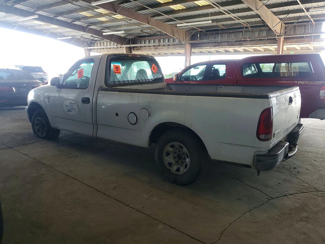 2001 Ford F150 - Image 2