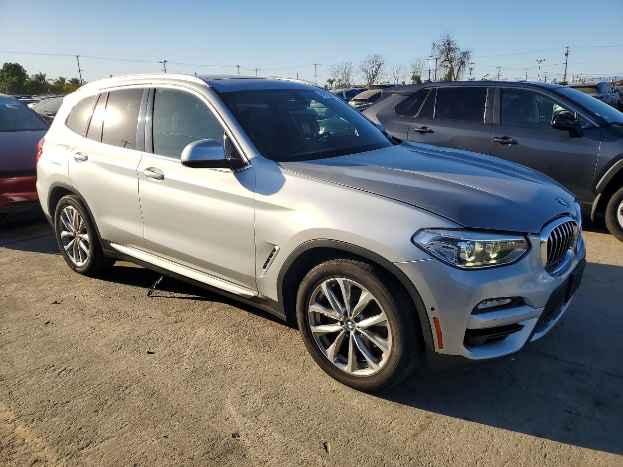 2019 BMW X3 Sdrive30I - Фото 4