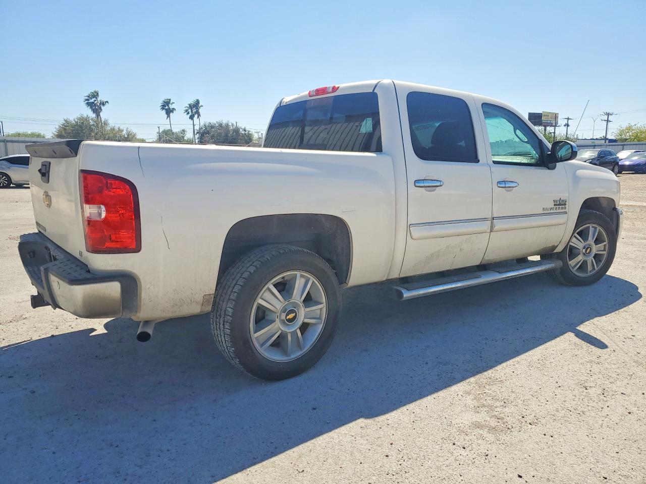2013 Chev Silverado C1500 Lt - Фото 3