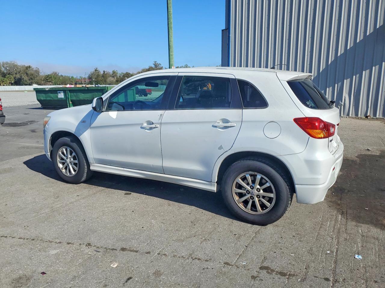 2011 Mitsubishi Outlander Sport Es - Фото 2
