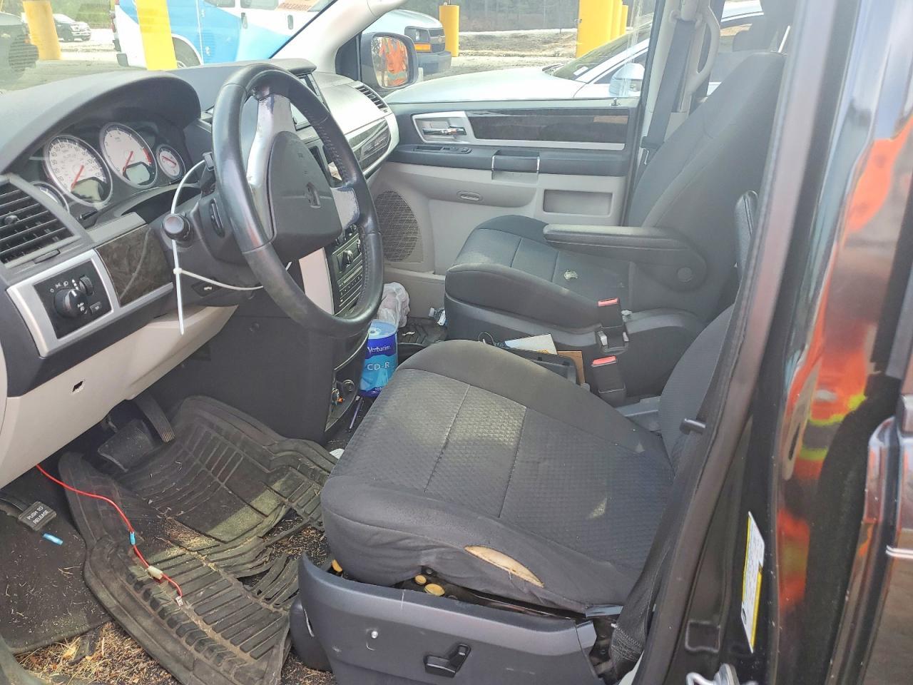2010 Dodge Grand Caravan Sxt - Фото 7
