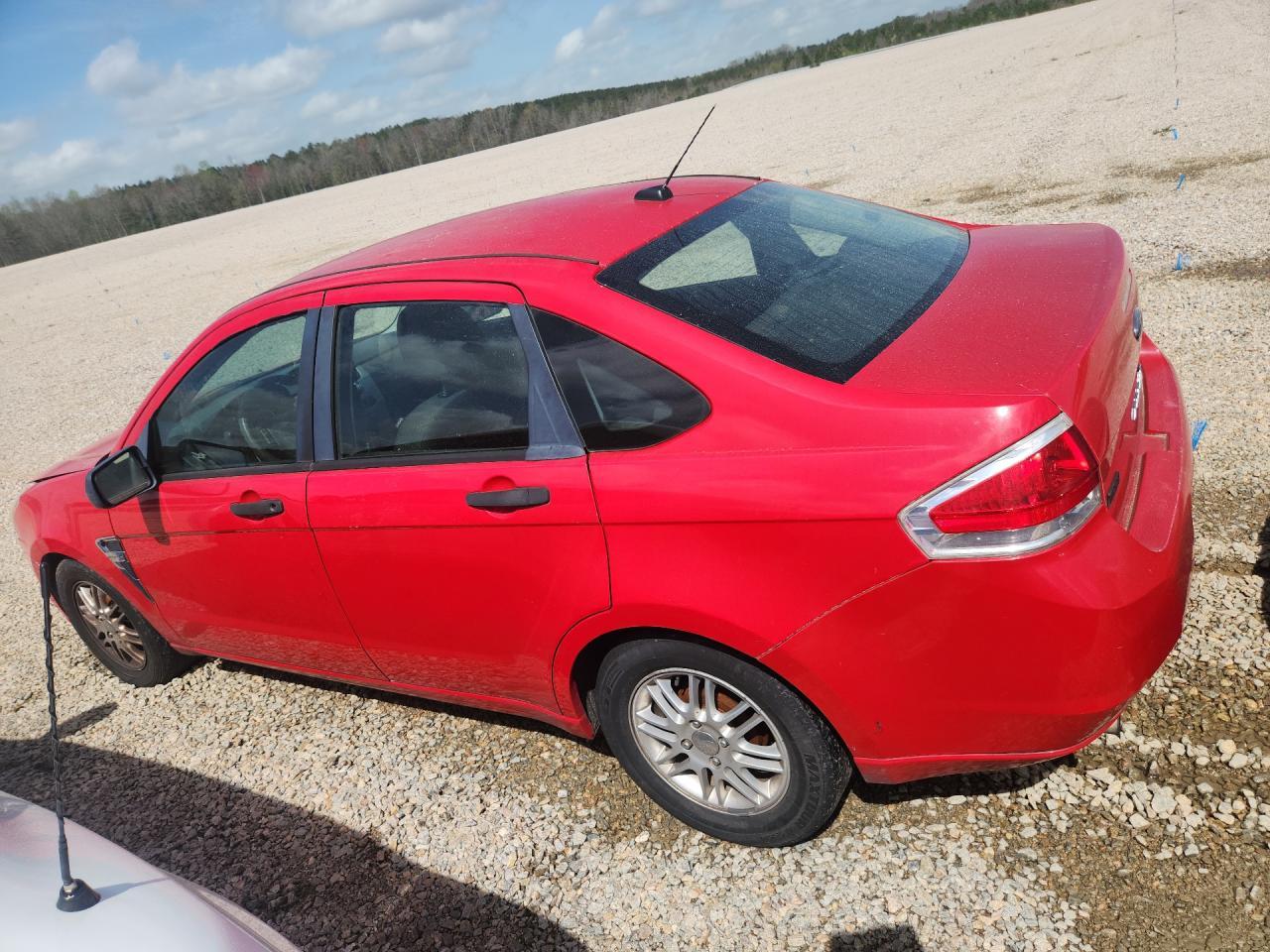 2008 Ford Focus Se - Image 2