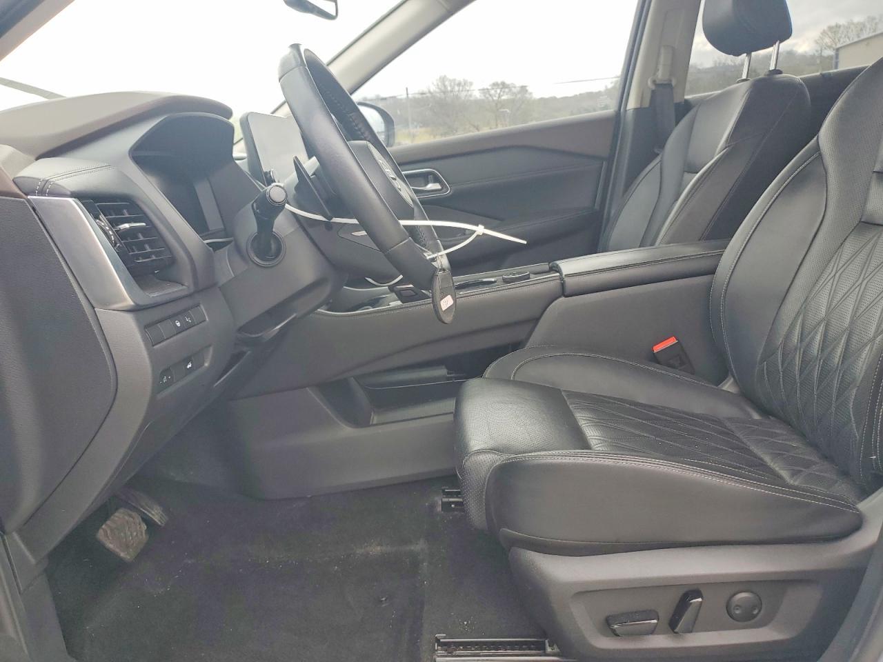 2021 Nissan Rogue Platinum - Фото 7