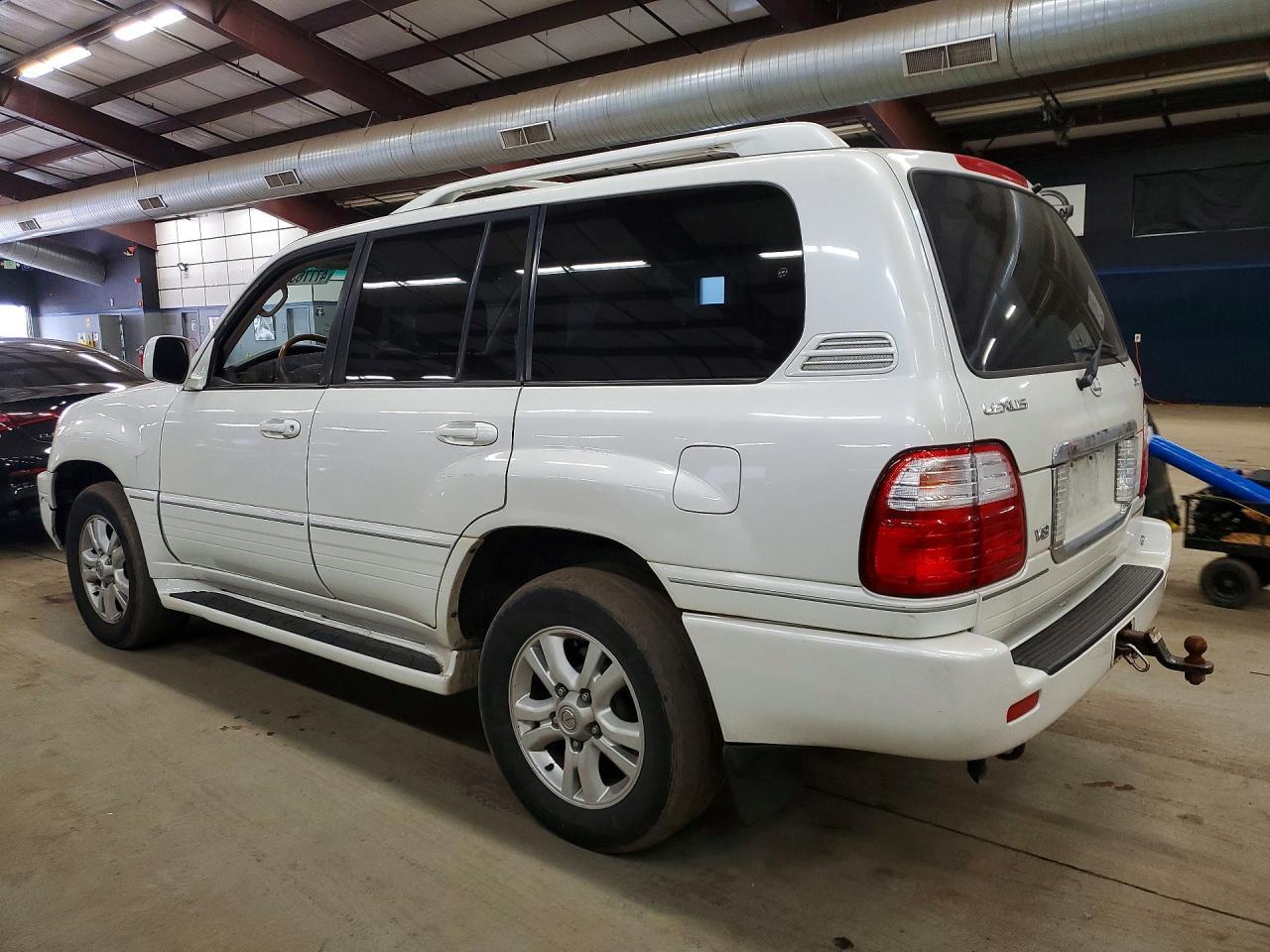 2004 Lexus Lx 470 Base - Фото 2