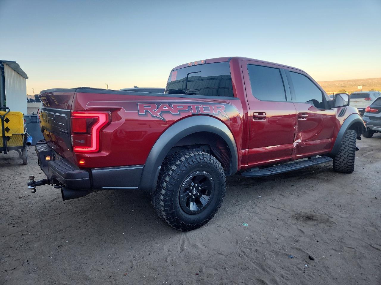 2018 Ford F150 Raptor - Фото 3
