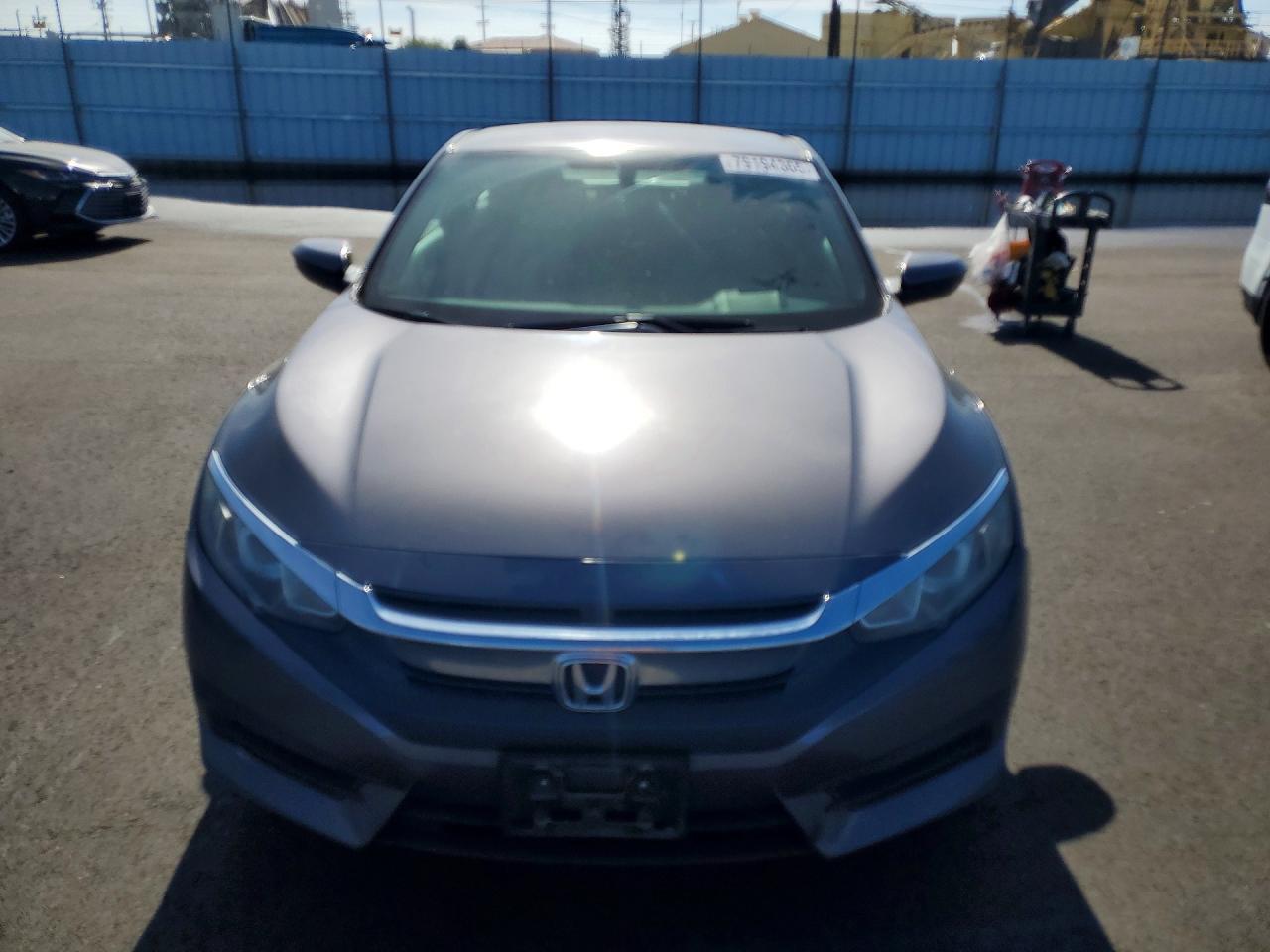 2017 Honda Civic Lx - Image 5