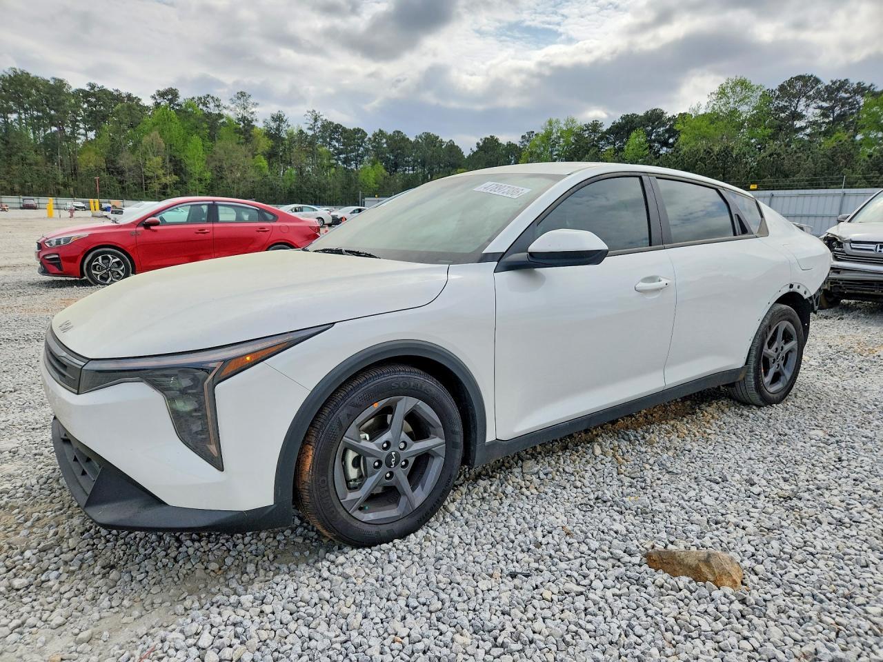 2025 Kia K4 Lxs
