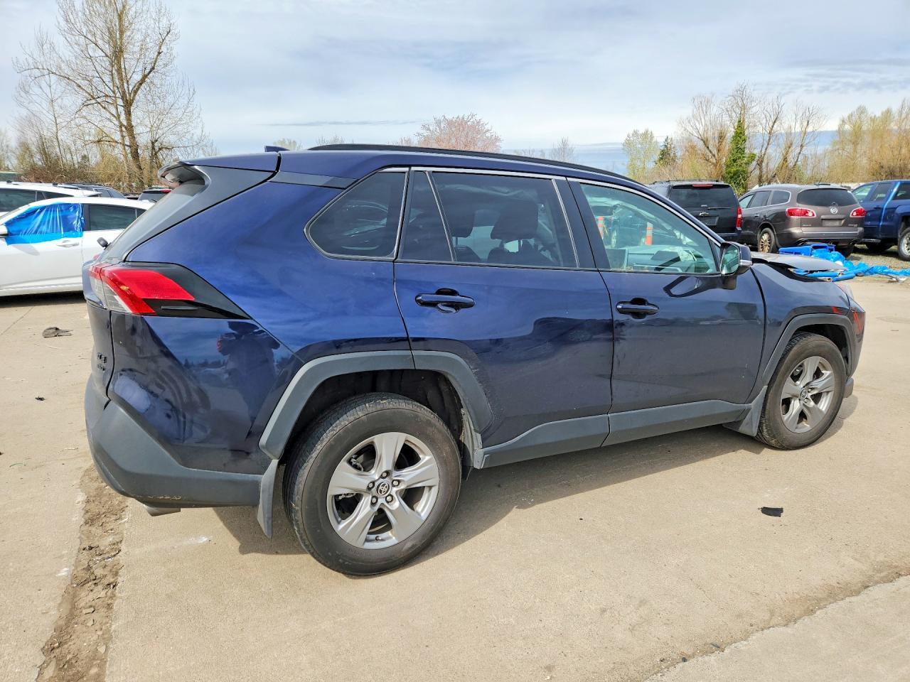 2024 Toyota Rav4 Xle - Фото 3