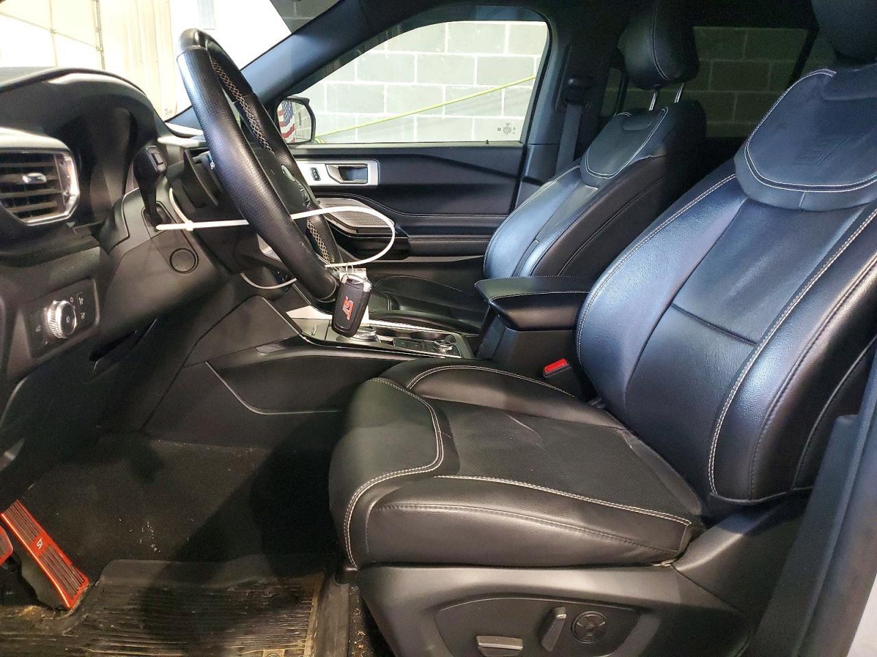 2021 Ford Explorer St - Фото 7