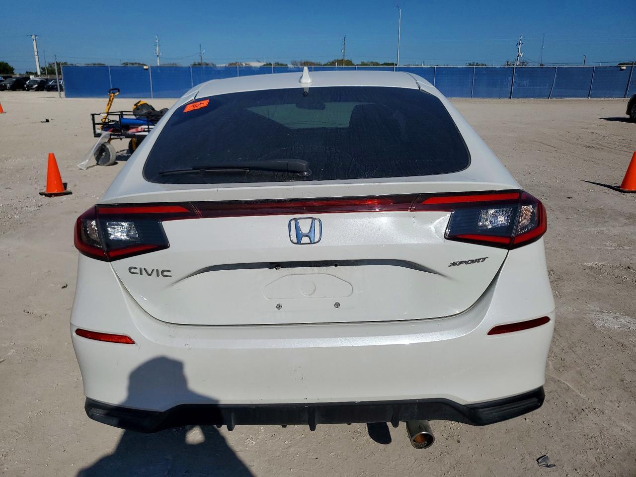2024 Honda Civic Sport - Image 6