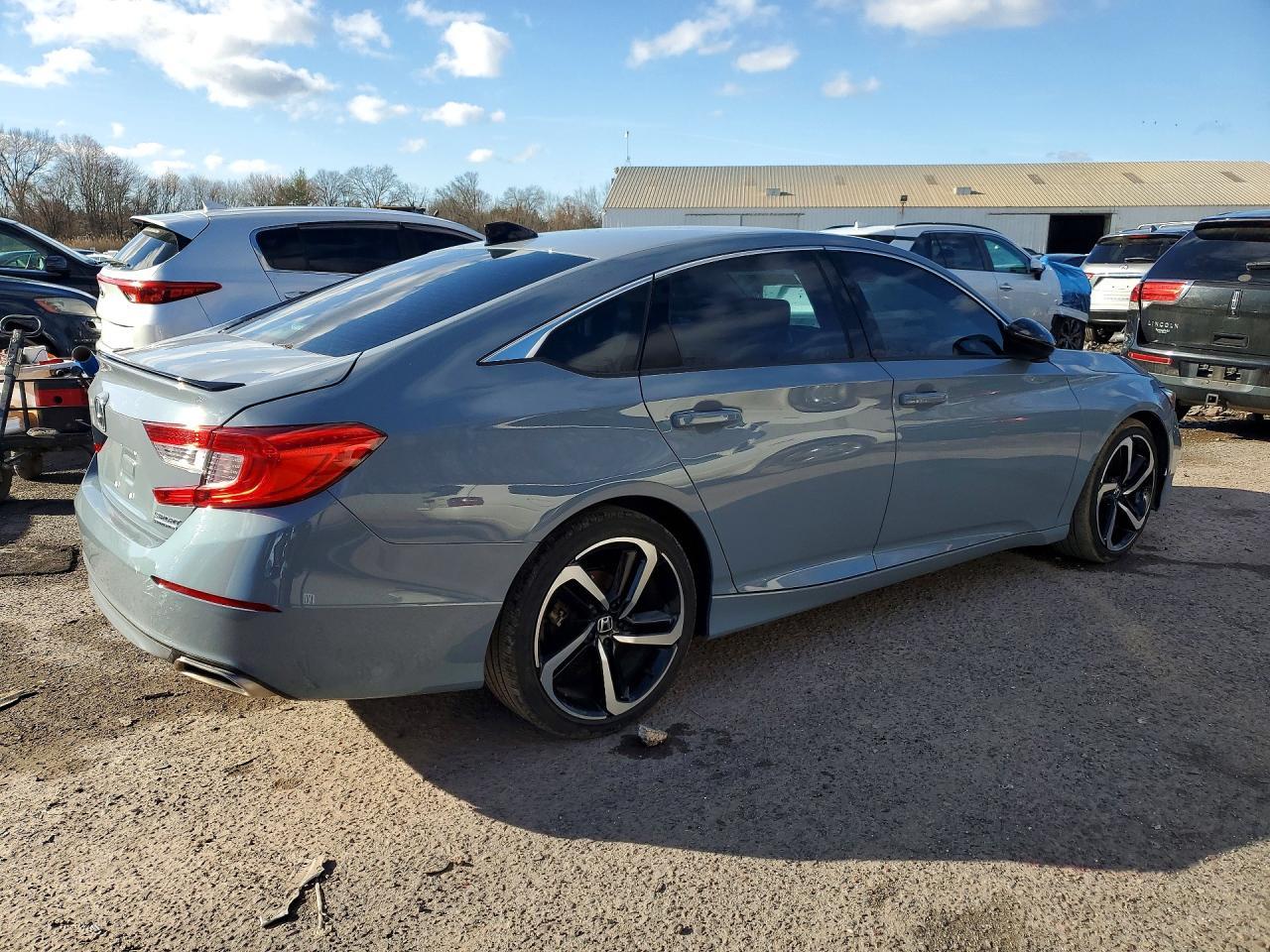 2022 Honda Accord Sport Se - Image 3